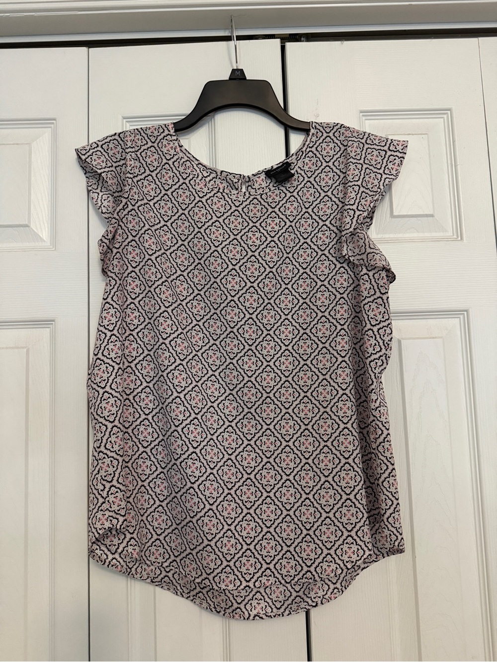 Ann Taylor Pink Printed Ruffle Cap-Sleeve Blouse